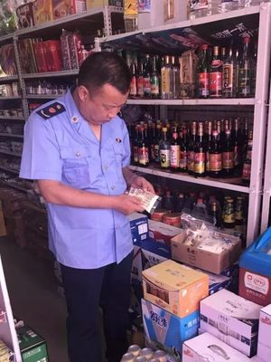 湯原縣市場監管局開展食品安全專項檢查